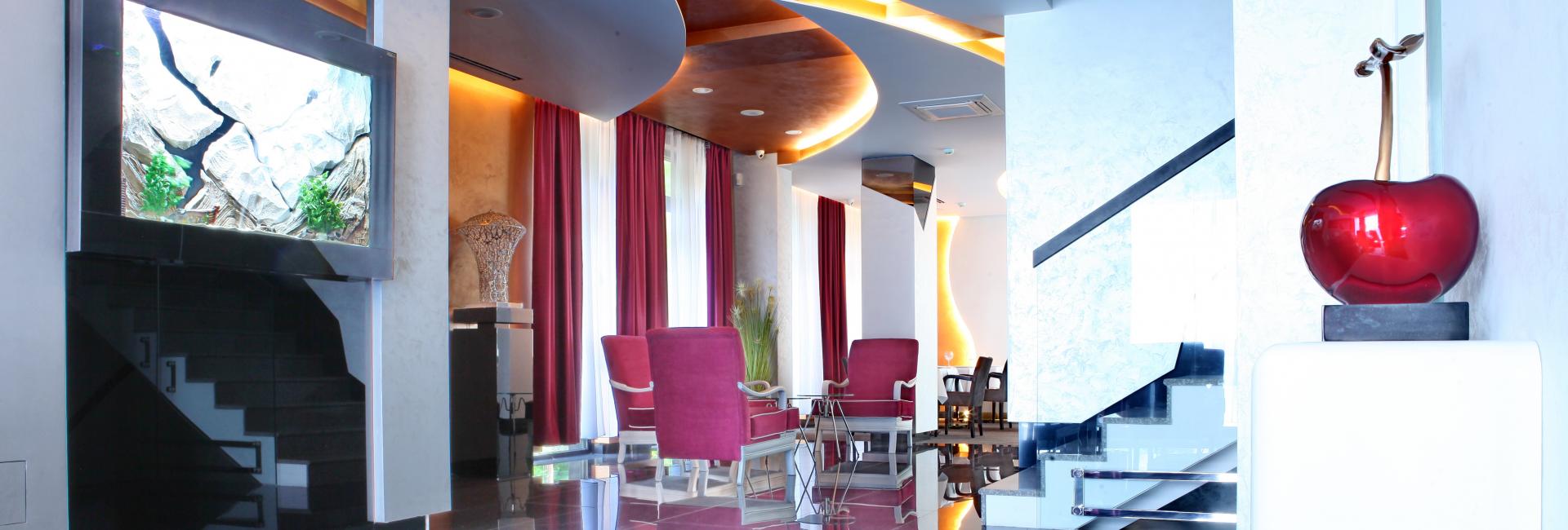 Nova City Garni Hotel